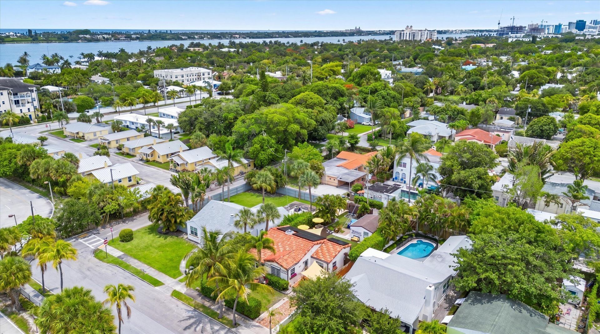 436 38th Street N, West Palm Beach, FL 33407 Photo