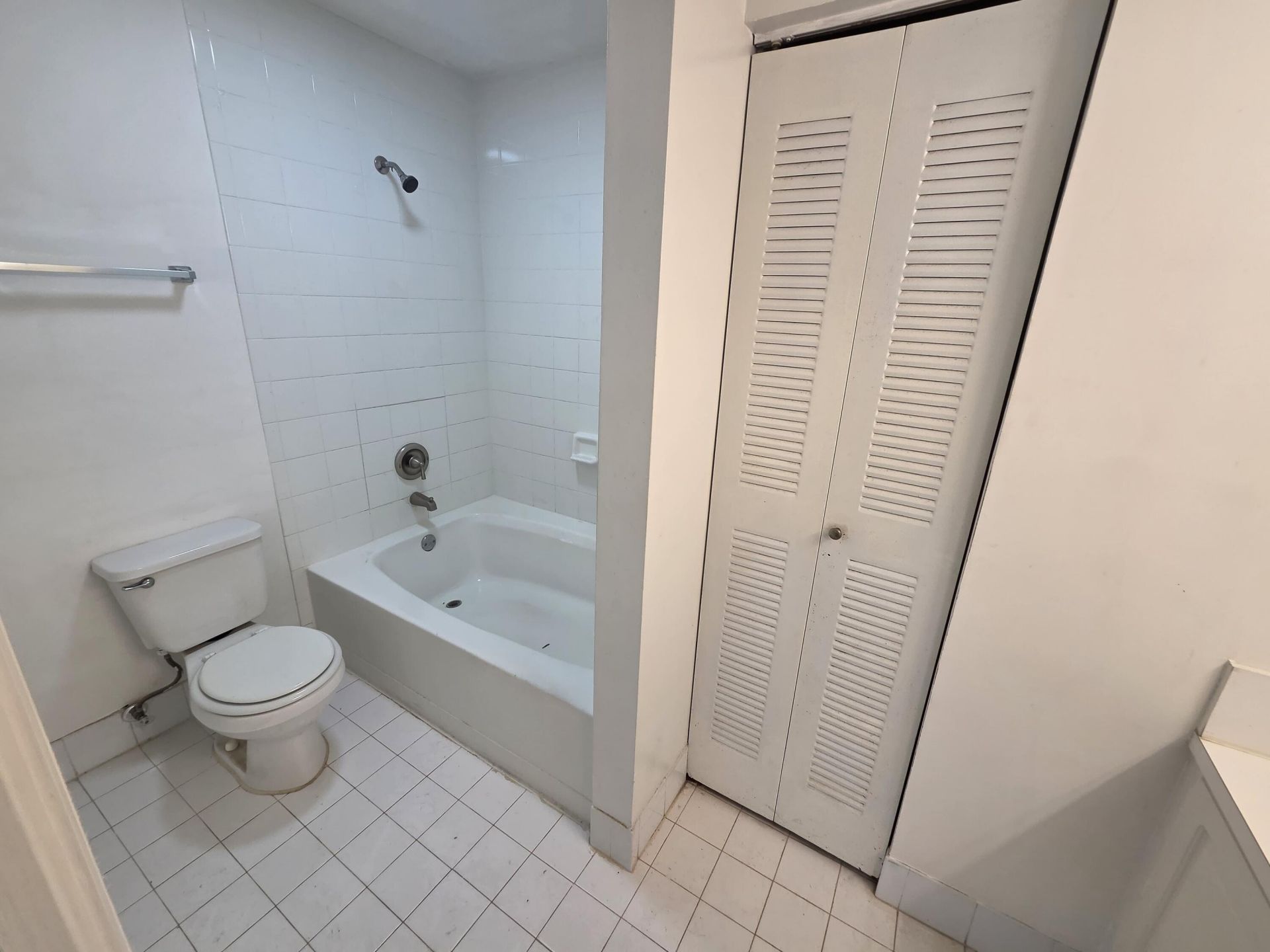 12112 St.andrews Place, Unit 212, Miramar, FL 33025 Photo