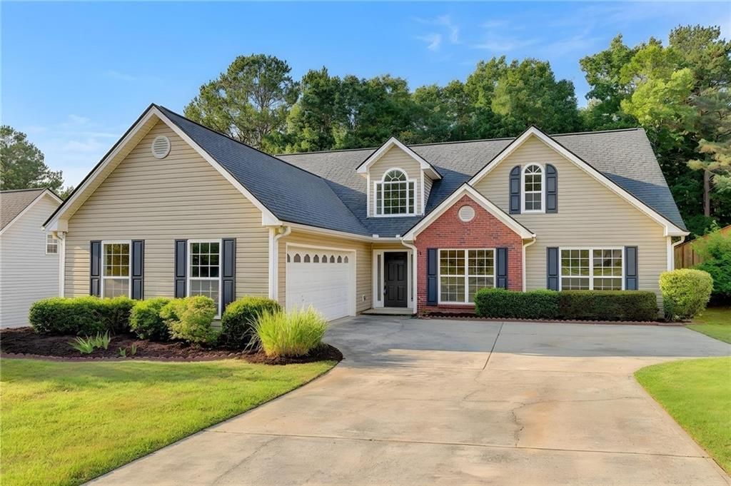 7012 Litany Court, Flowery Branch, GA 30542 Main Photo