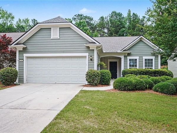 102 Crape Myrtle Drive , Griffin, GA 30223