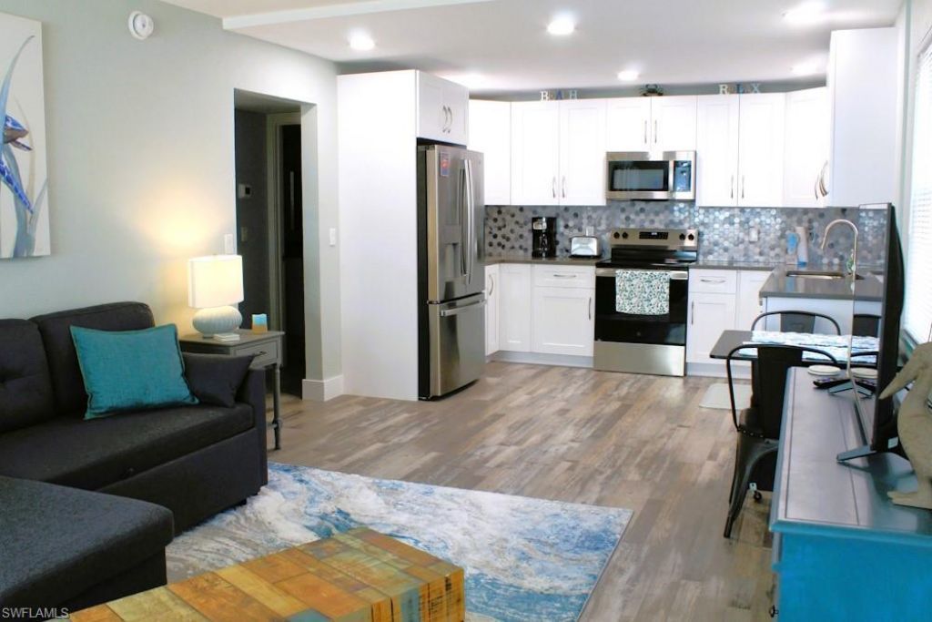 16881 Davis Rd, Unit 712, Fort Myers, FL 33908 Photo