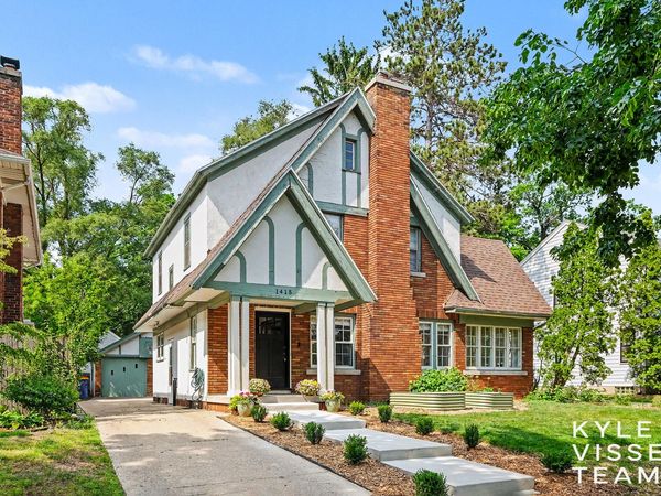 1415 Fisk Road SE, Grand Rapids, MI 49506