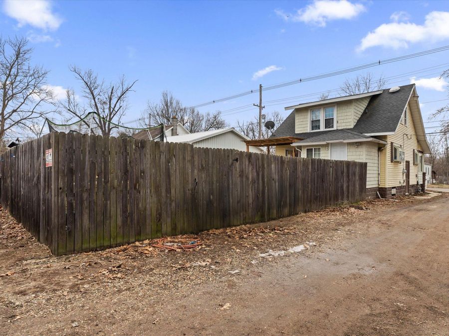 Property Image 32