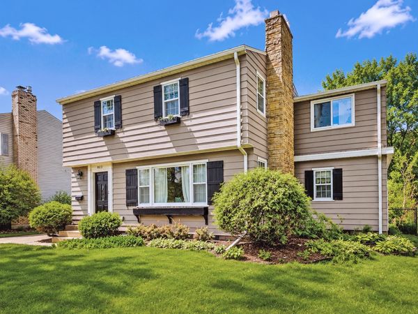 823 Memorial Parkway SW, Rochester, MN 55902