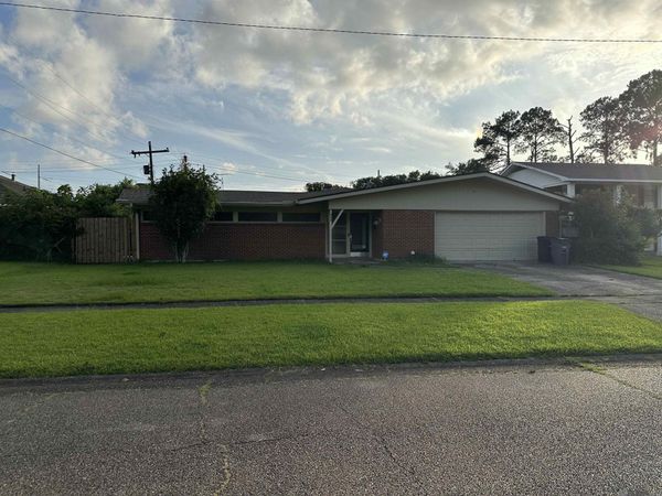 944 Princewood Ct, Baton Rouge, LA 70806