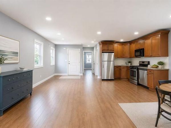 41 Mercer Street, WALLINGTON, NJ 07057