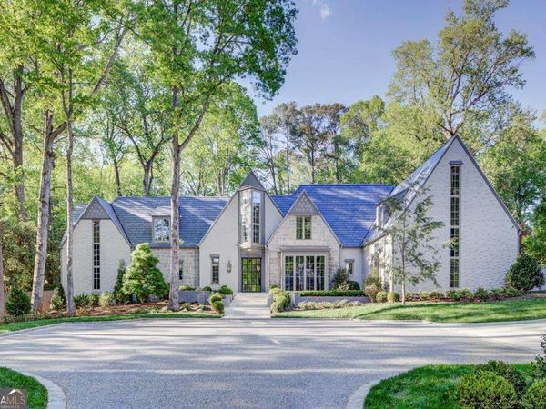 365 King Road NW, Atlanta, GA 30342