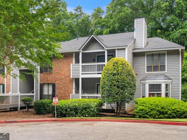 530 Warm Springs Circle, Roswell, GA 30075