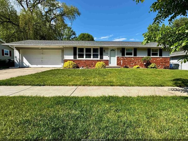 1404 PONDEROSA AVENUE, Green Bay, WI 54313