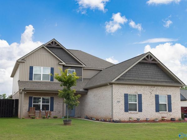 20005 Pebble Brook Lane, Athens, AL 35611