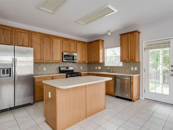 3108 Lynnbrook DR , Austin, TX 78748