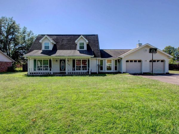 1909 Madden , Jacksonville, AR 72076