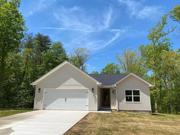 17430 East Meadow Creek Rd, Monterey, TN 38574