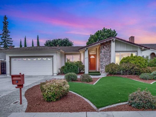 850 Roble Drive, Sunnyvale, CA 94086