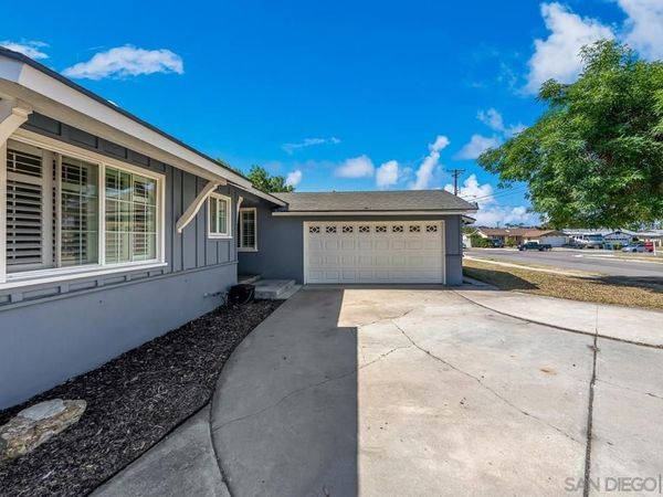 819 Brucker, Spring Valley, CA 91977