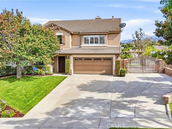 1910 Georgetown Drive, Corona, CA 92881