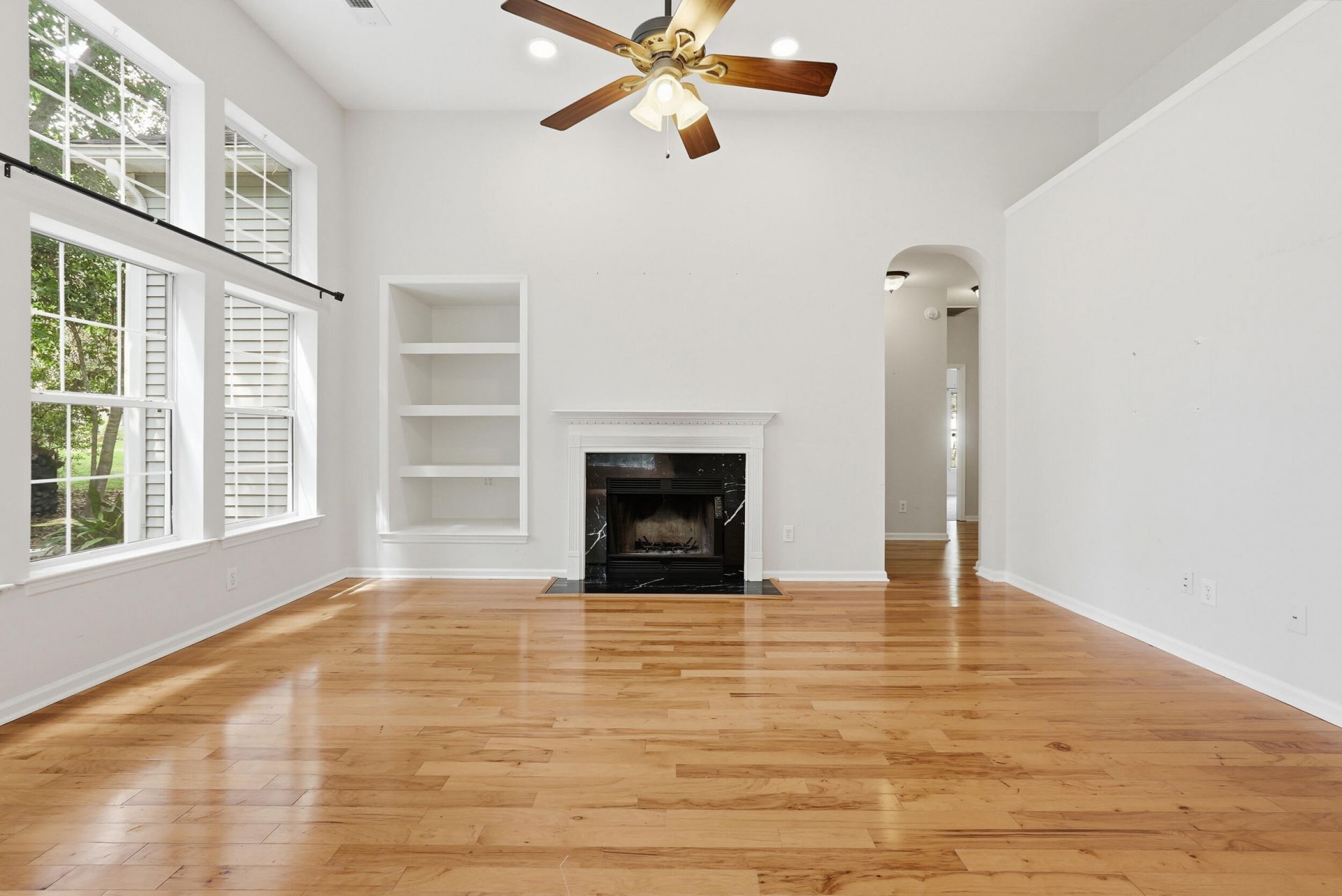 807 Long Drive Road Photo 15