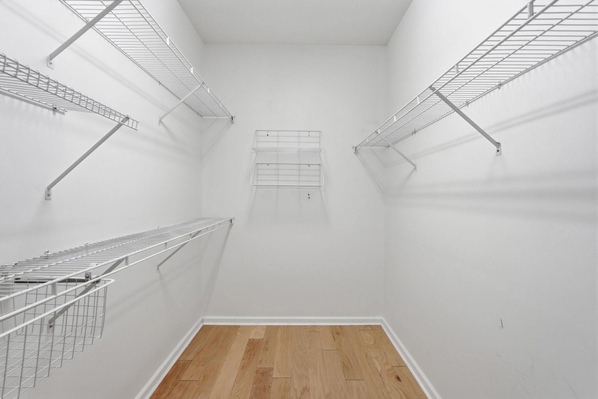 807 Long Drive Road Photo 21