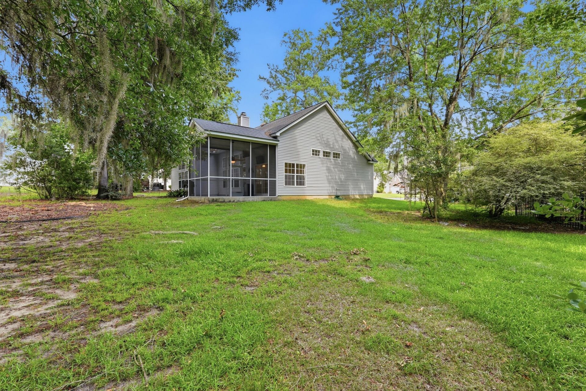 807 Long Drive Road Photo 27
