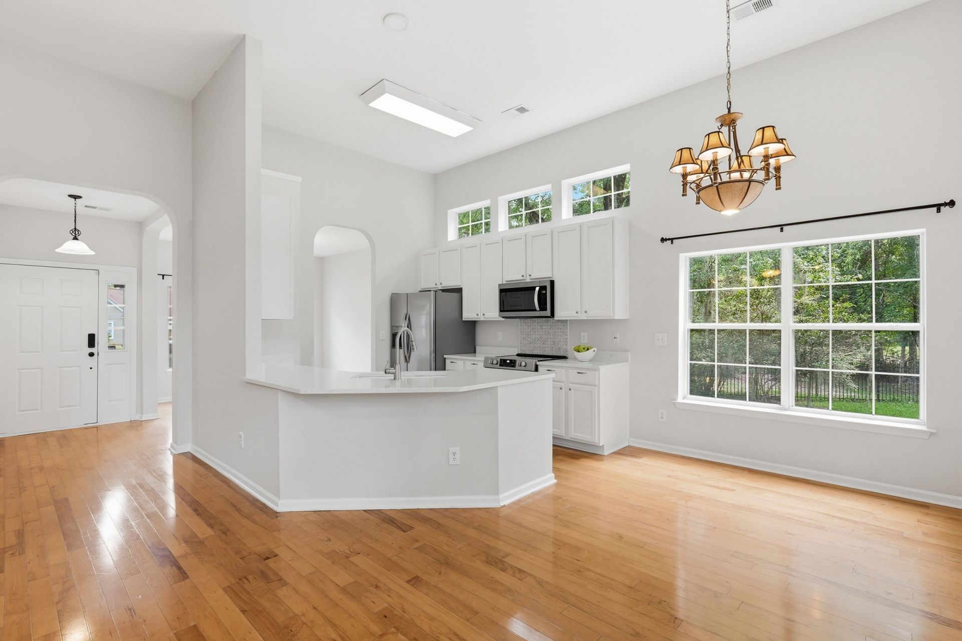 807 Long Drive Road Photo 5