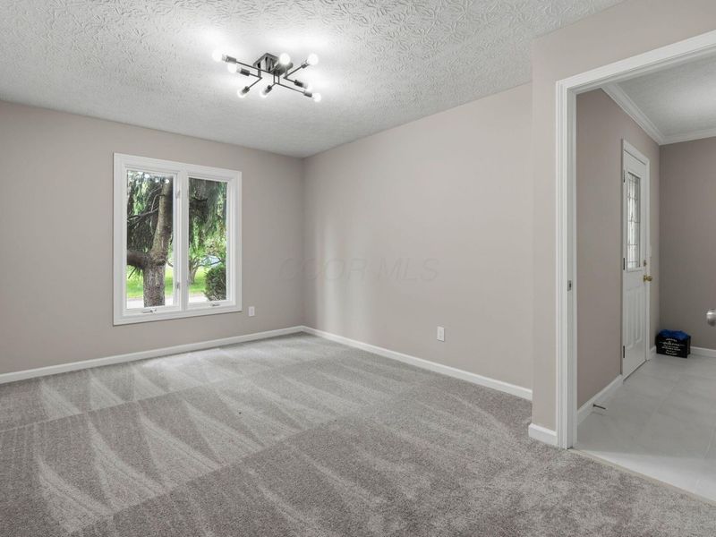 2069 Walnut Hill Park Drive, Columbus, OH 43232 Photo 50