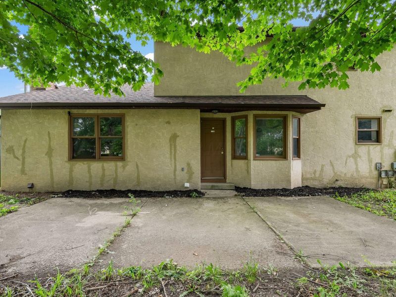 2069 Walnut Hill Park Drive, Columbus, OH 43232 Photo 62