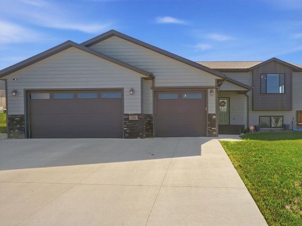 3580 BLACKPOWDER RD, Rapid City, SD 57703