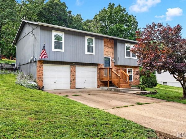2673 Cathy Ann Drive , High Ridge, MO 63049