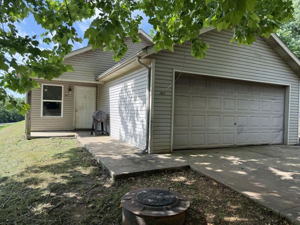 1011 Valley Road , Merriam Woods, MO 65740
