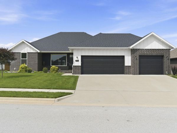 4177 Siena Avenue , Ozark, MO 65721