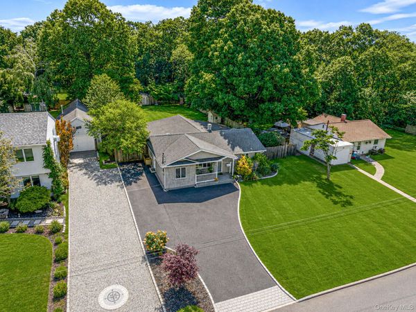 1015 Ocean Avenue , Bay Shore, NY 11706
