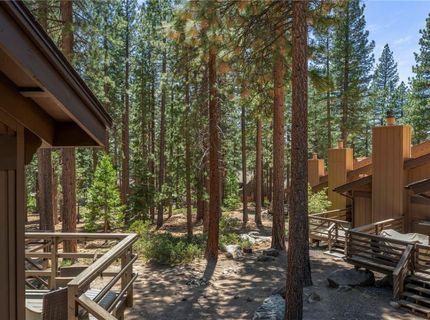 330 Ski Way, Unit 19, Incline Village, NV 89451 Photo