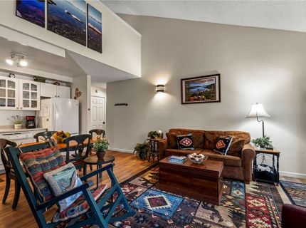 330 Ski Way, Unit 19, Incline Village, NV 89451 Photo