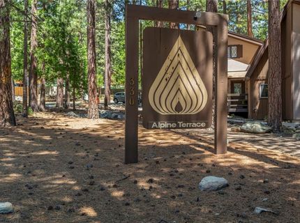 330 Ski Way, Unit 19, Incline Village, NV 89451 Photo
