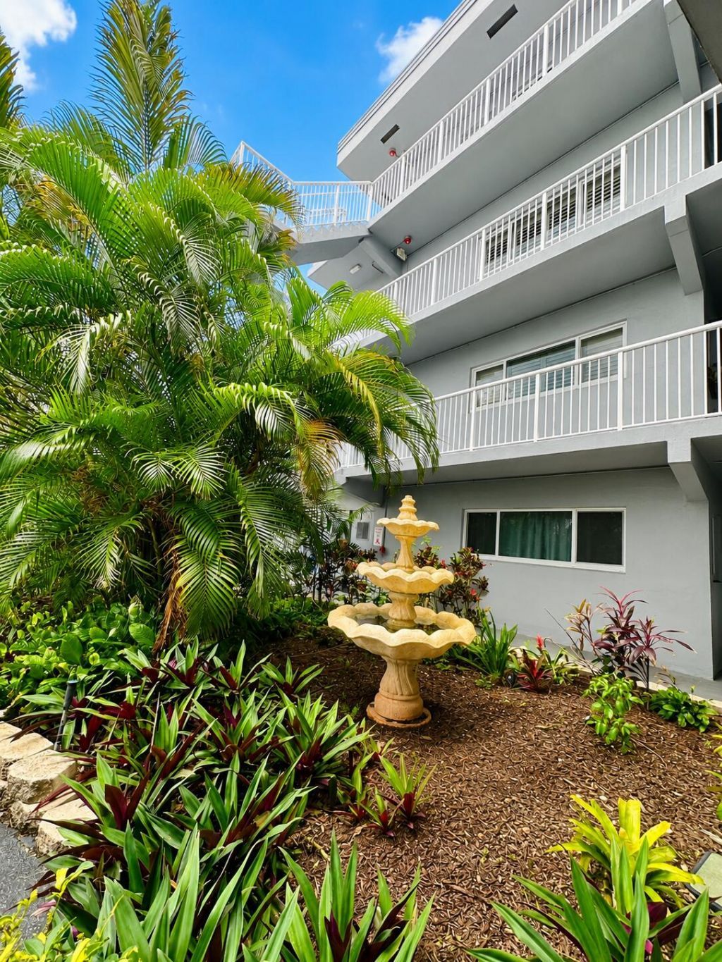1201 S Riverside Drive, Unit 307, Pompano Beach, FL 33062 Photo