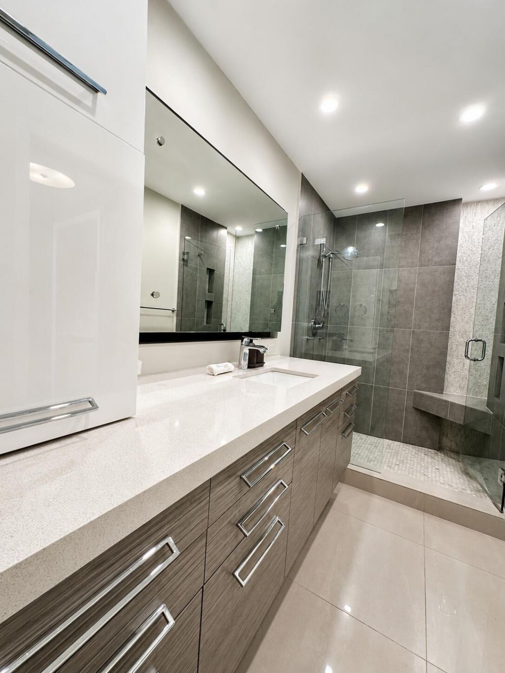 1201 S Riverside Drive, Unit 307, Pompano Beach, FL 33062 Photo