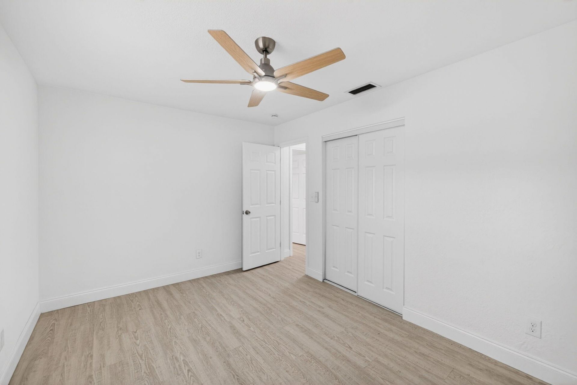 2241 SW 67th Lane, Miramar, FL 33023 Photo