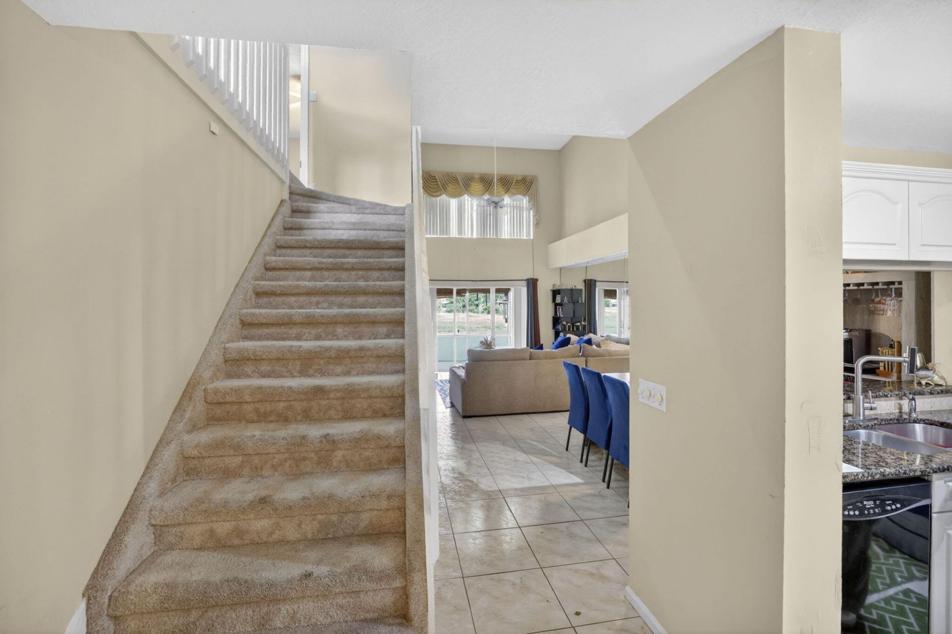 7426 Pinewalk Drive S, Unit 19-4, Margate, FL 33063 Photo