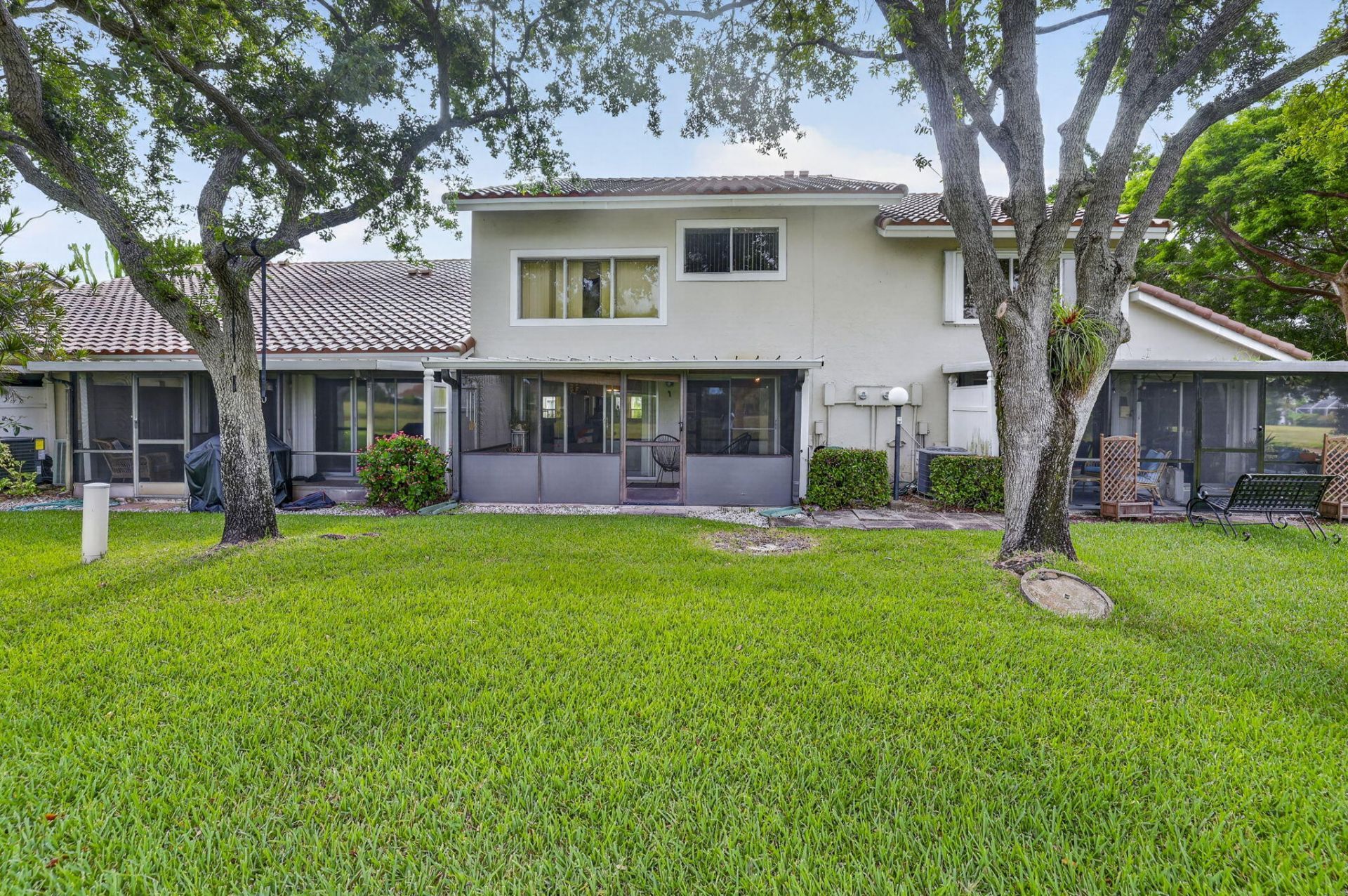 7426 Pinewalk Drive S, Unit 19-4, Margate, FL 33063 Photo