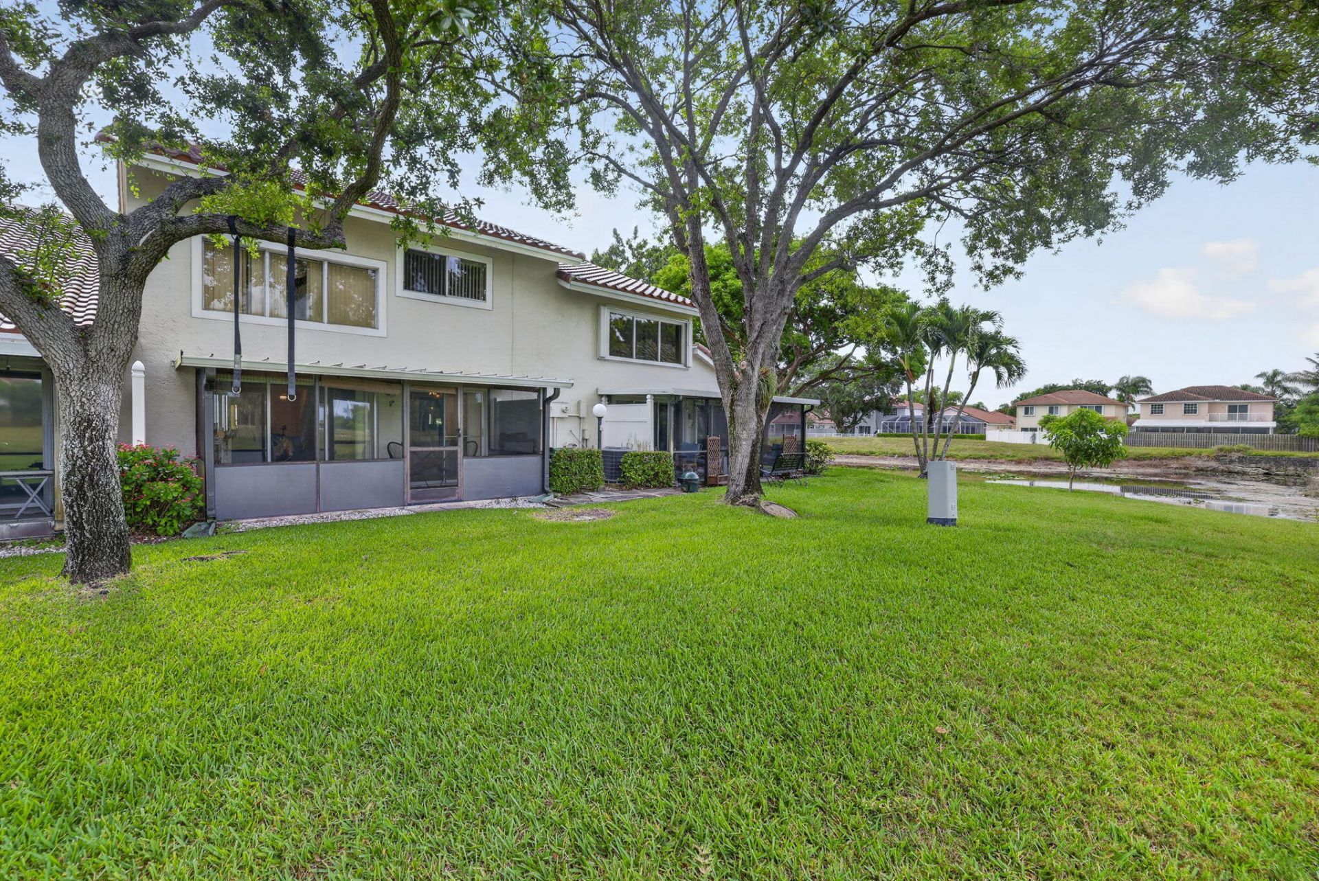 7426 Pinewalk Drive S, Unit 19-4, Margate, FL 33063 Photo