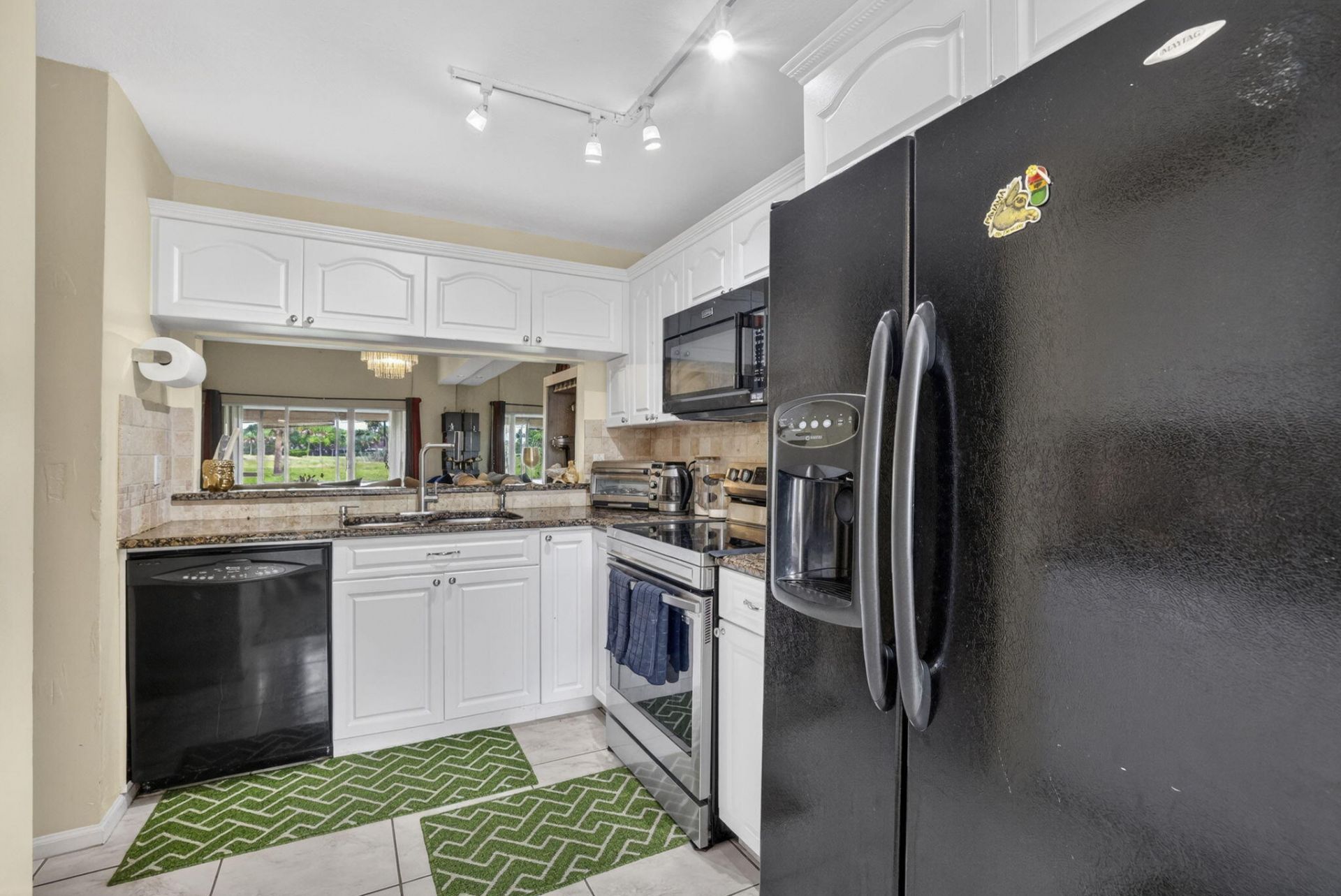 7426 Pinewalk Drive S, Unit 19-4, Margate, FL 33063 Photo