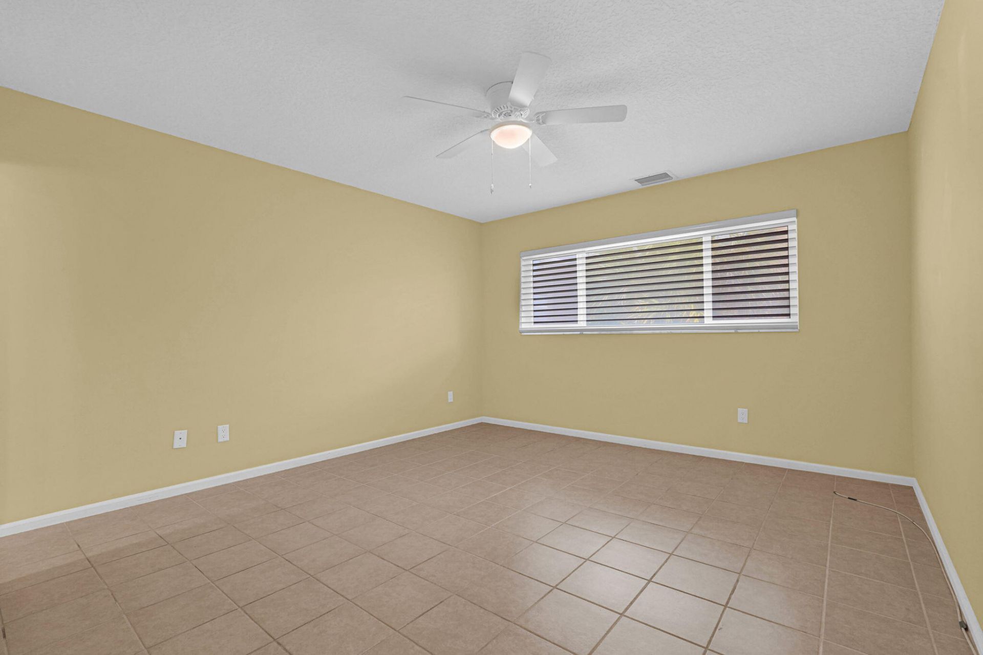 2121 NE 68th Street, Unit 209, Fort Lauderdale, FL 33308 Photo