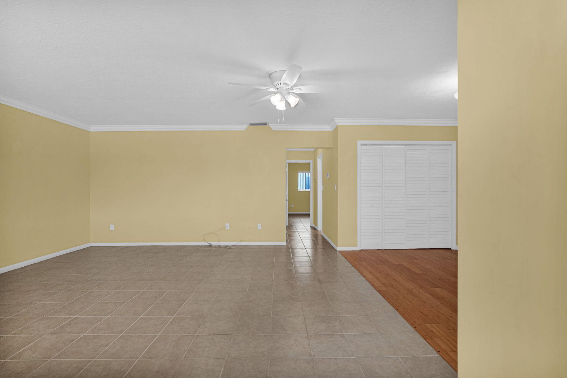2121 NE 68th Street, Unit 209, Fort Lauderdale, FL 33308 Photo