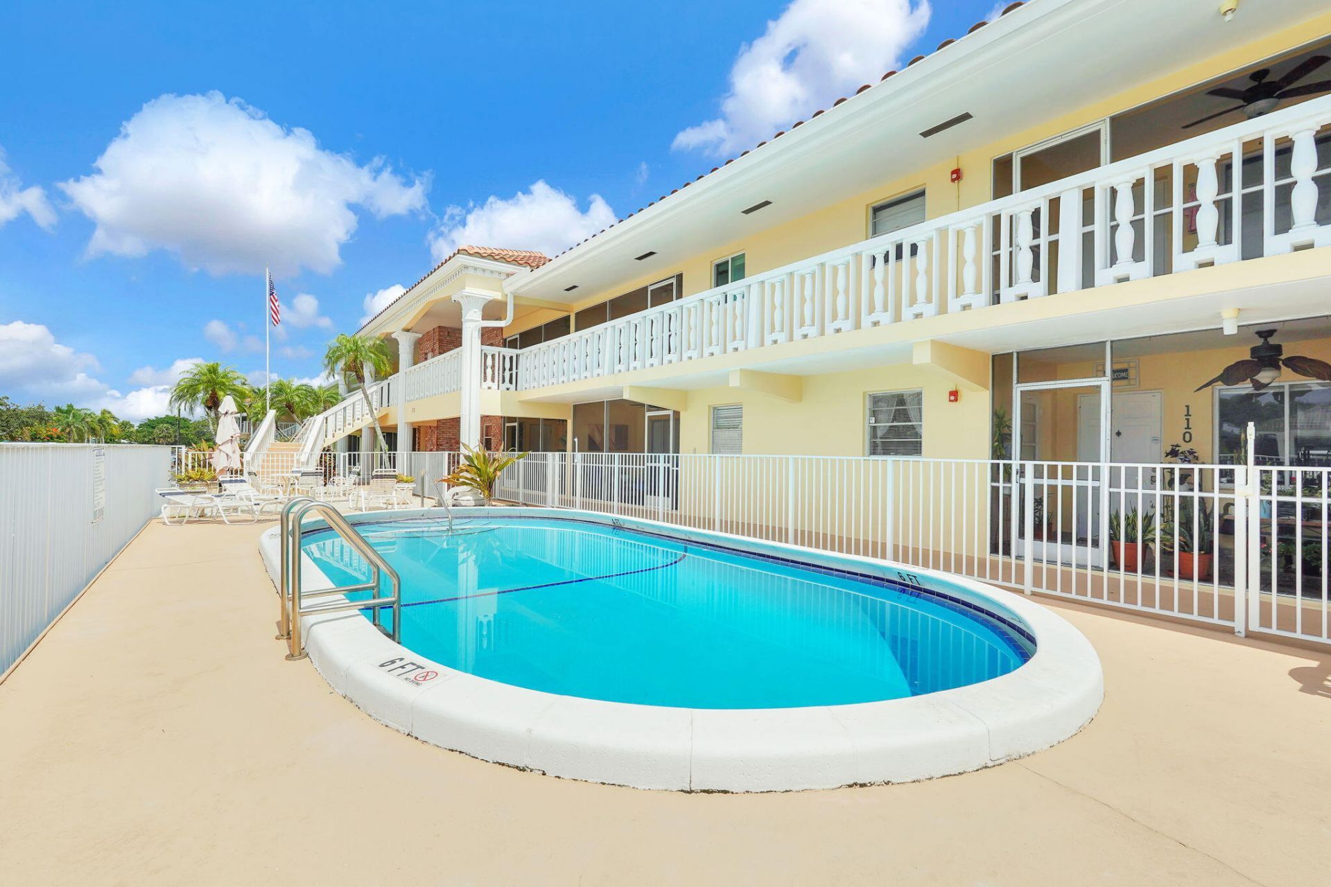 2121 NE 68th Street, Unit 209, Fort Lauderdale, FL 33308 Photo
