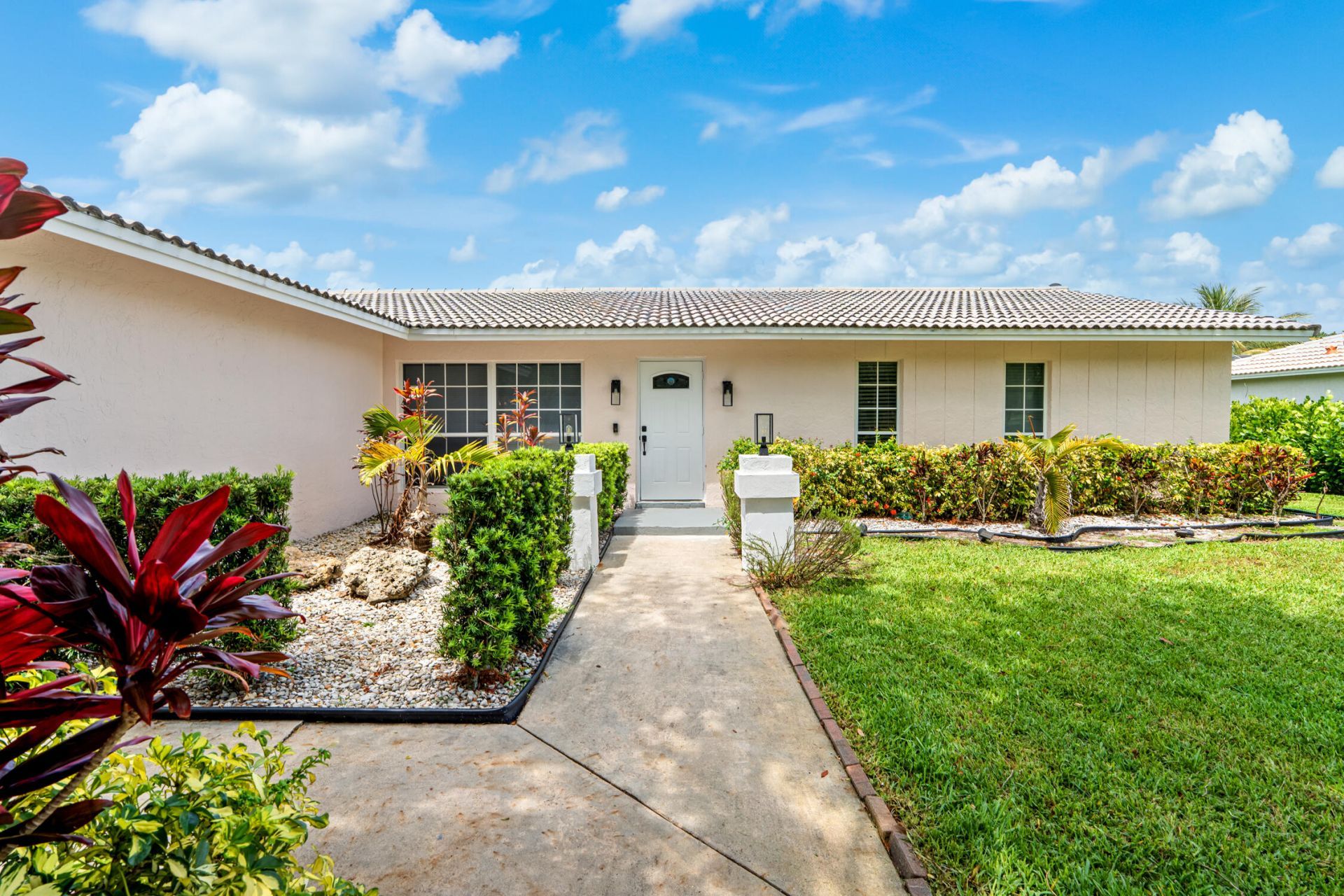 10098 Ramblewood Drive, Coral Springs, FL 33071 Photo