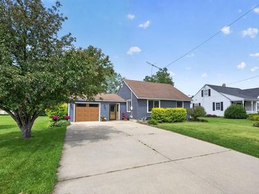 1290 West Avenue, Zumbrota, MN 55992