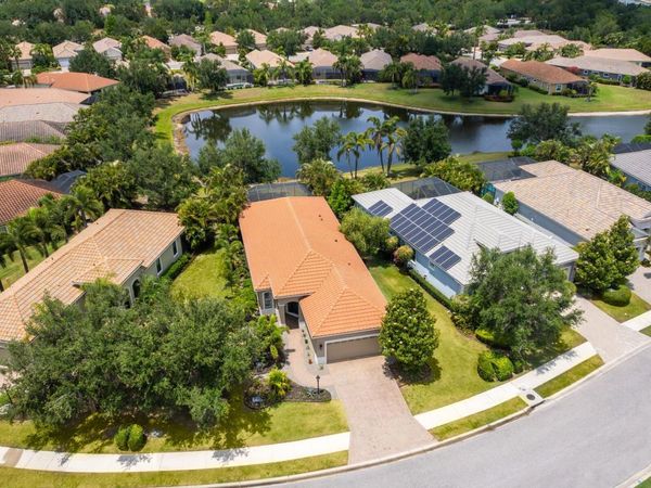 14325 STIRLING DRIVE , LAKEWOOD RANCH, FL 34202