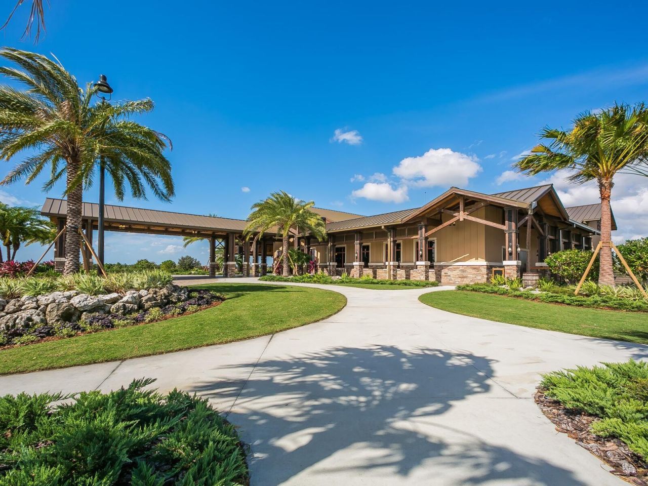 14325 Stirling Drive, Lakewood Ranch, FL 34202 Photo