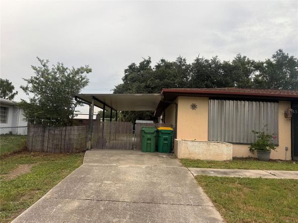 23014 MCNULTY AVENUE , PORT CHARLOTTE, FL 33952