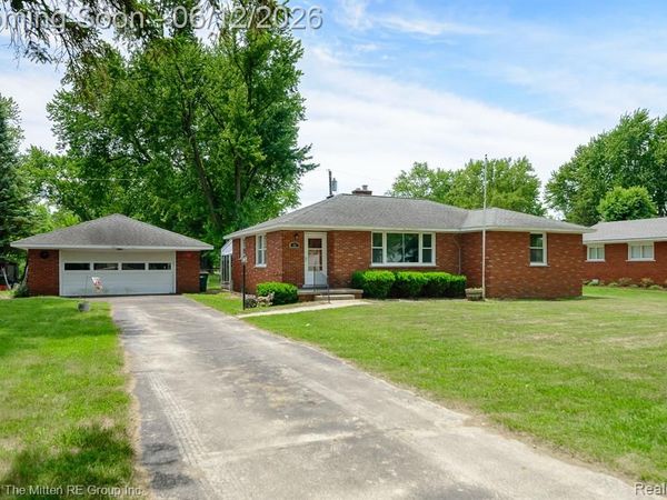 57 W Spencer Street, Van Buren Twp, MI 48111